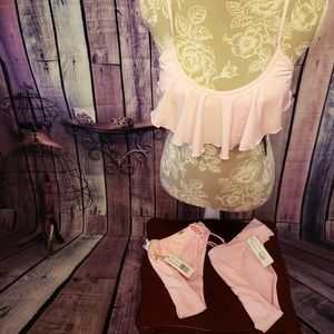 NWT HEAT BABY PINK 3 PIECE BIKINI SET
